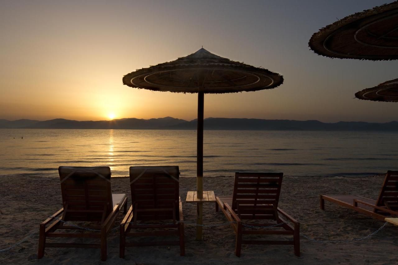 Sun 'N Chill, Boutique Apartments & Beach Villa Melikia Exterior photo
